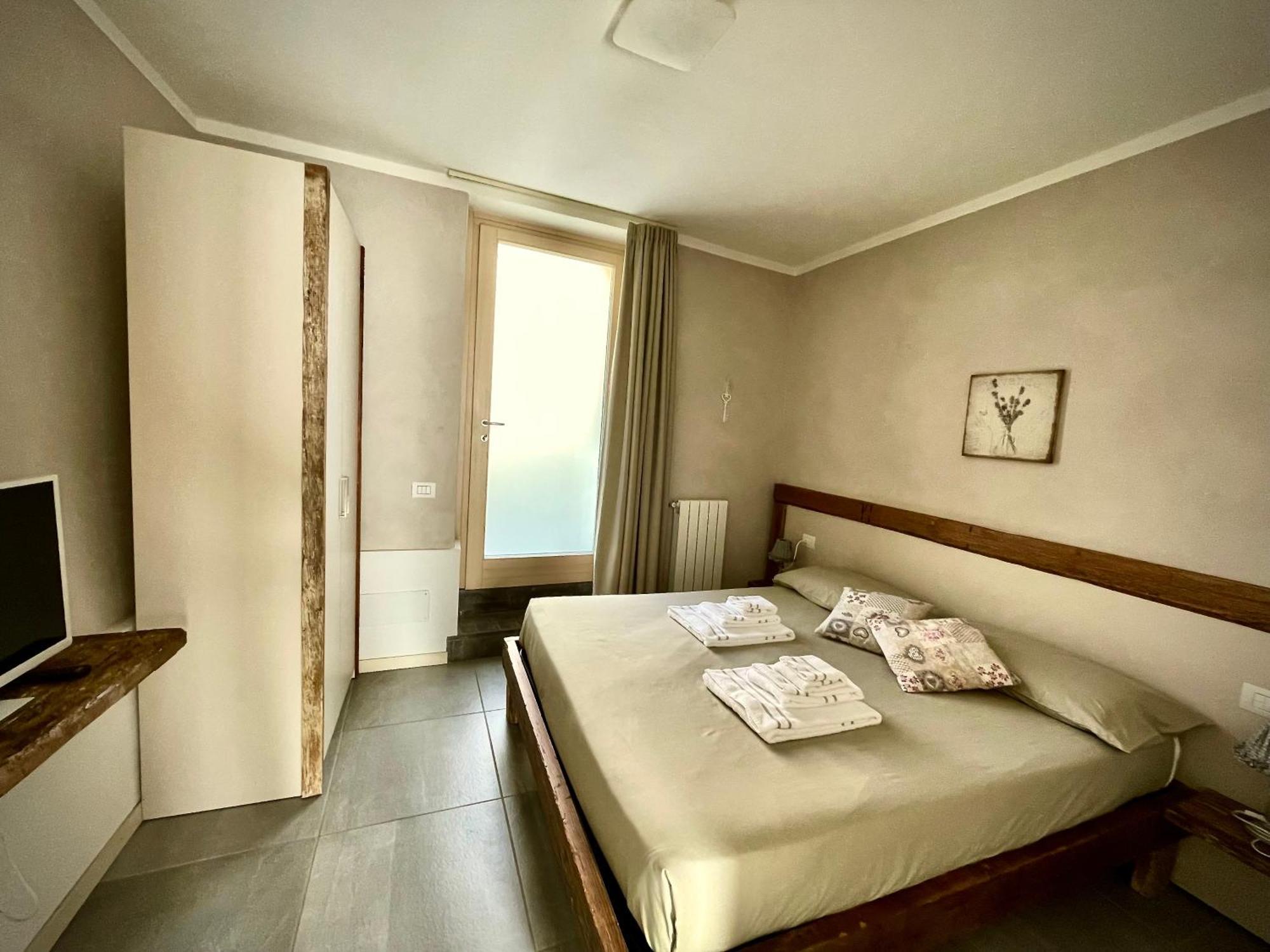 Villa Fontanelle Gardapartments โปลเปนาซเซ เดล การ์ดา ภายนอก รูปภาพ