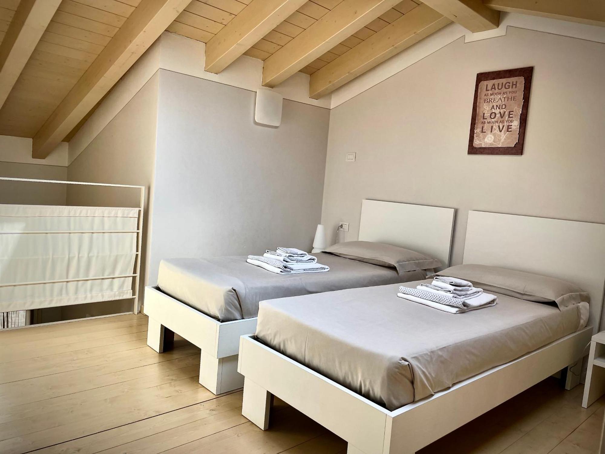 Villa Fontanelle Gardapartments โปลเปนาซเซ เดล การ์ดา ภายนอก รูปภาพ