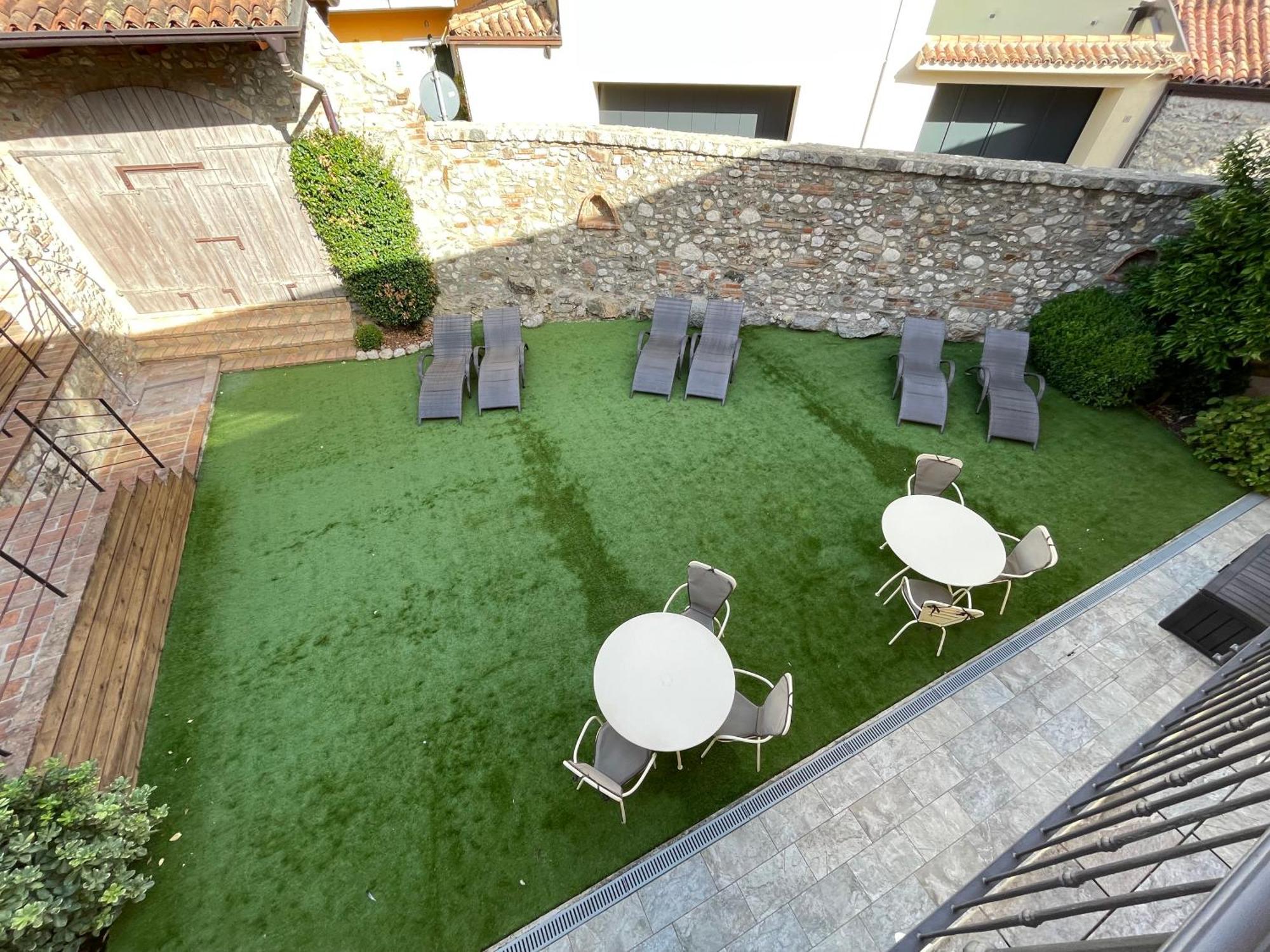 Villa Fontanelle Gardapartments โปลเปนาซเซ เดล การ์ดา ภายนอก รูปภาพ