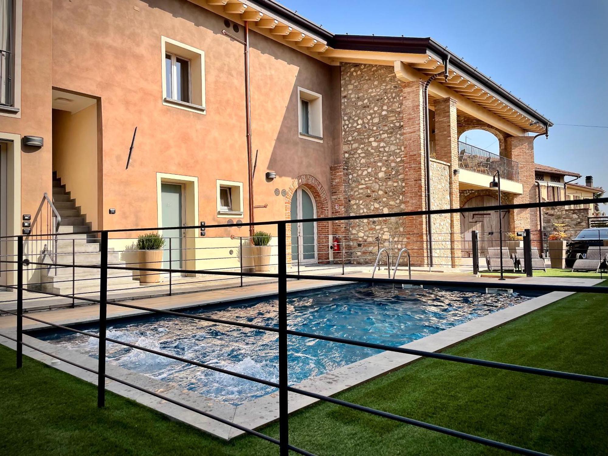 Villa Fontanelle Gardapartments โปลเปนาซเซ เดล การ์ดา ภายนอก รูปภาพ